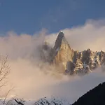 De La Couronne