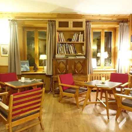 Hotel Restaurant La Couronne 3*