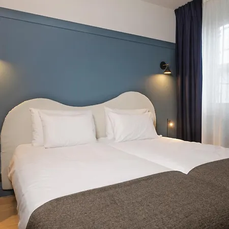 Hotel De La Couronne