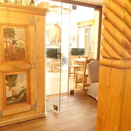 Restaurant La Couronne Hotel 3*