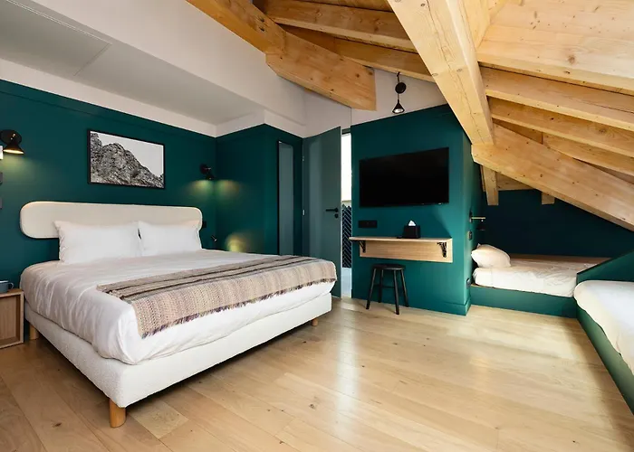 Hotell Restaurant La Couronne 3*