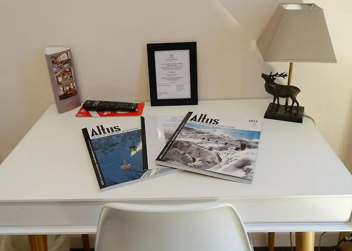 Hotell Restaurant La Couronne 3*